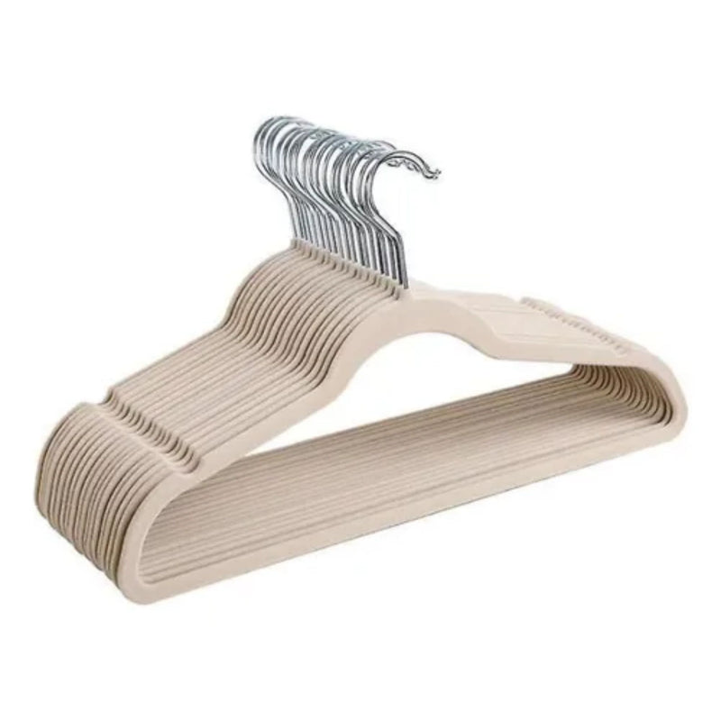 Kit 50 Cabides de Veludo Slim Adulto 45cm Antiaderente Giratório para Blazer Camisa Calça Vestido