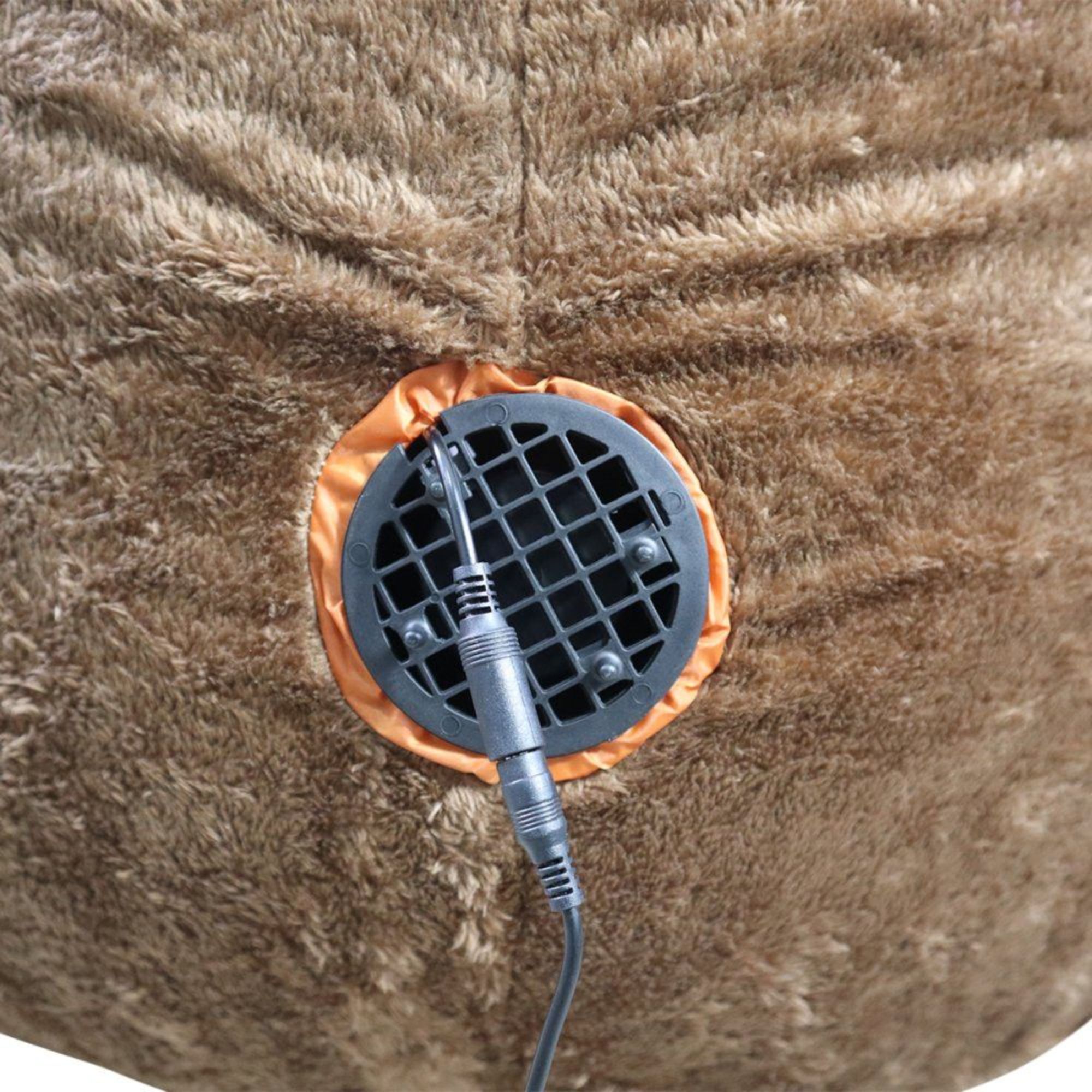 Decoração de Natal Rena Natalina Inflável Sentada Pelúcia Led Bivolt 2,44m - Imagem 5