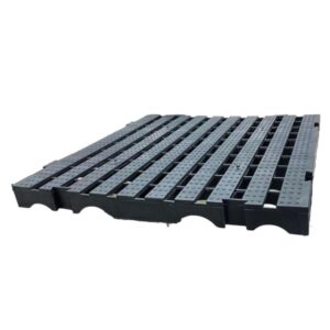 Piso Estrado Palete Deck Plástico Vazado 50x50cm Preto