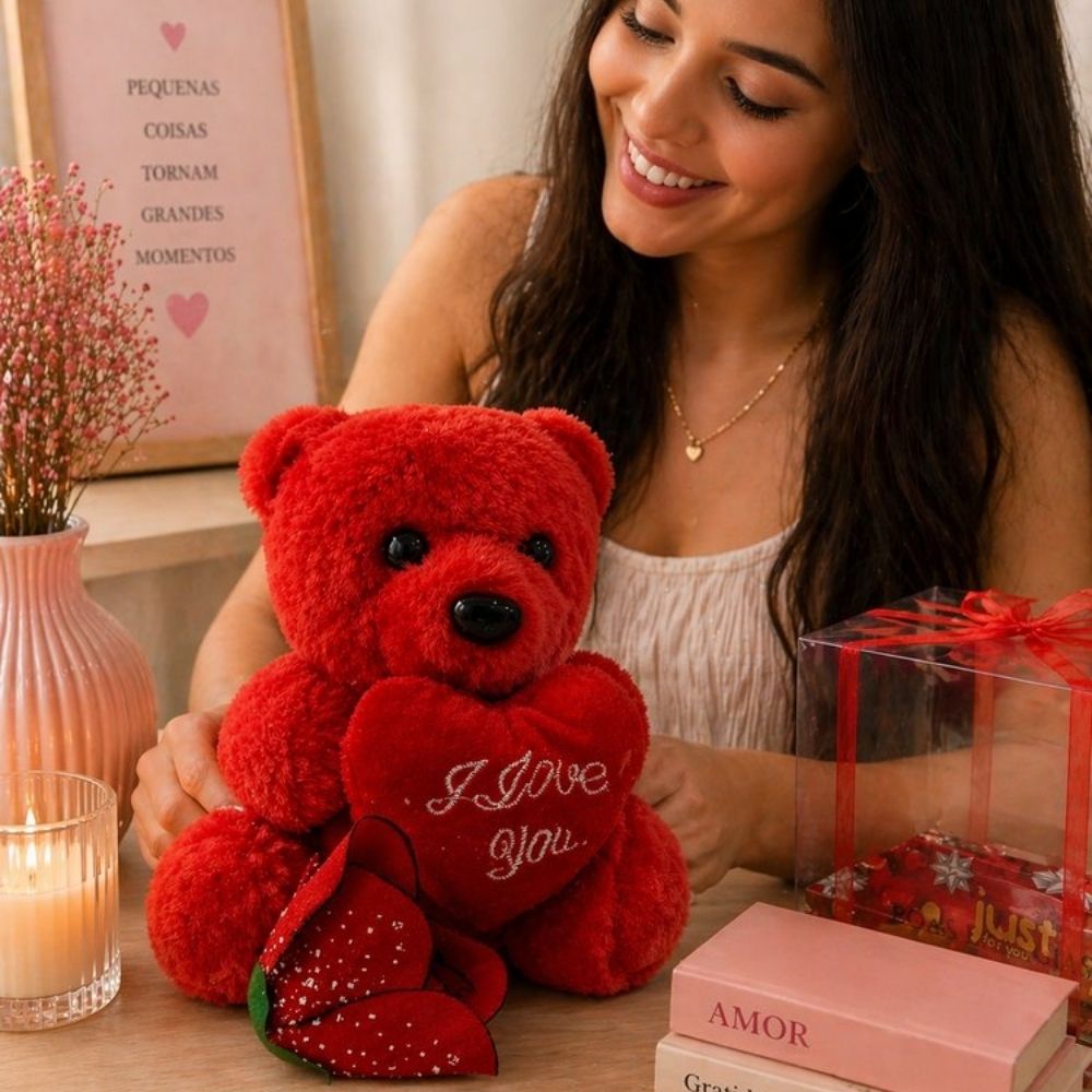 Kit Presente Ursinho e Rosa Na Embalagem Vermelha - Imagem 3
